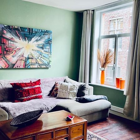 Efren'S Cosy House Hotel บรูจส์ ภายนอก รูปภาพ