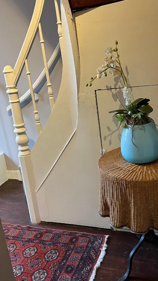 Efren'S Cosy House Hotel บรูจส์ ภายนอก รูปภาพ
