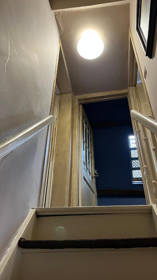 Efren'S Cosy House Hotel บรูจส์ ภายนอก รูปภาพ