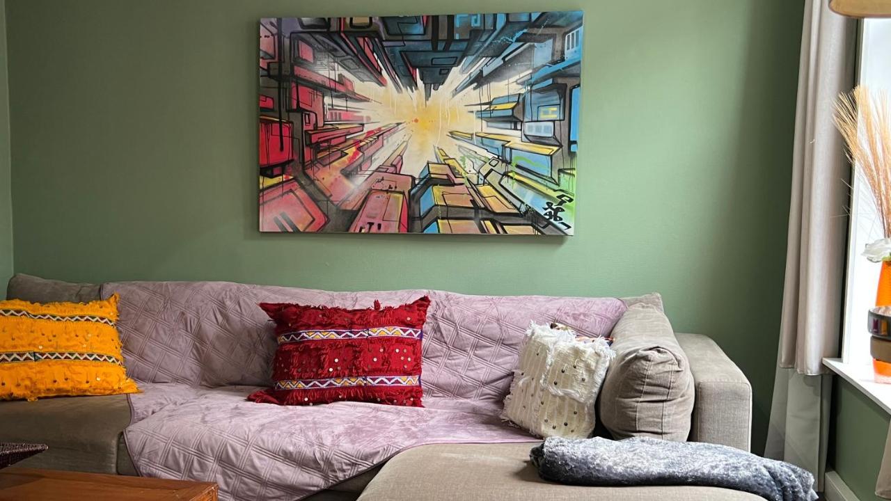 Efren'S Cosy House Hotel บรูจส์ ภายนอก รูปภาพ
